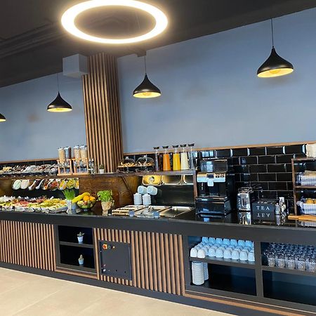 E&B Hotel Korb Экстерьер фото