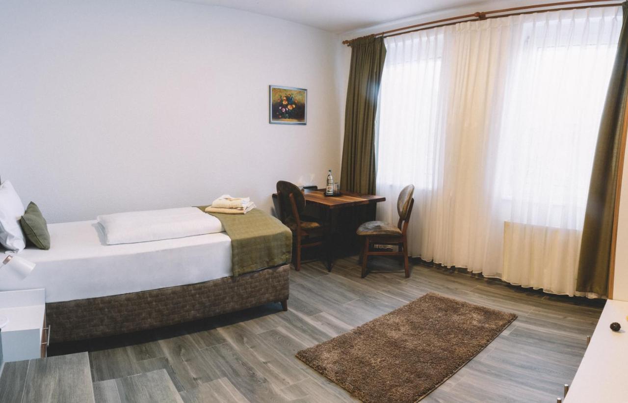 E&B Hotel Korb Экстерьер фото