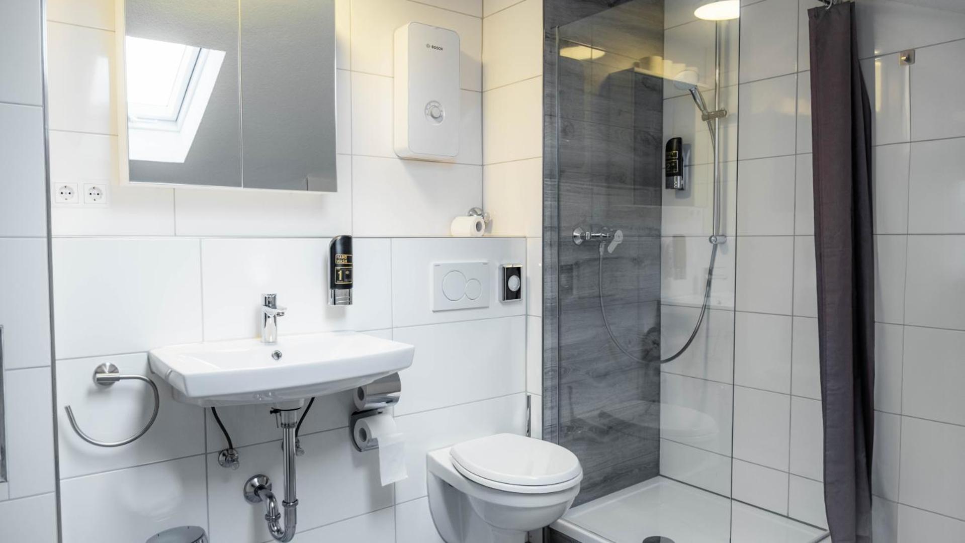 E&B Hotel Korb Экстерьер фото