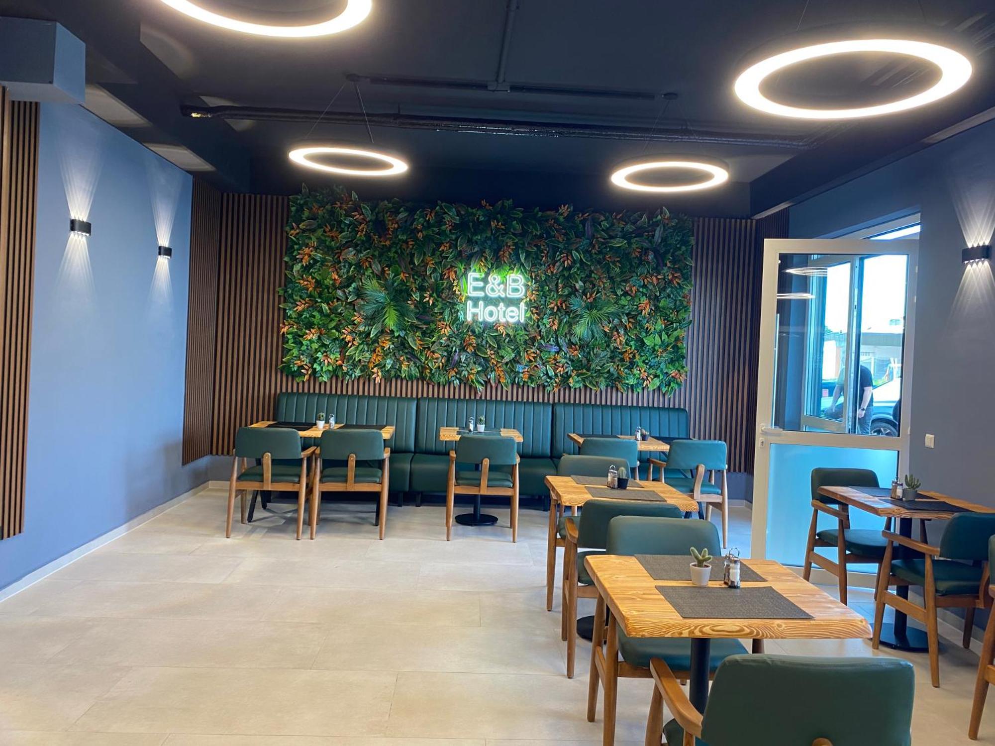 E&B Hotel Korb Экстерьер фото